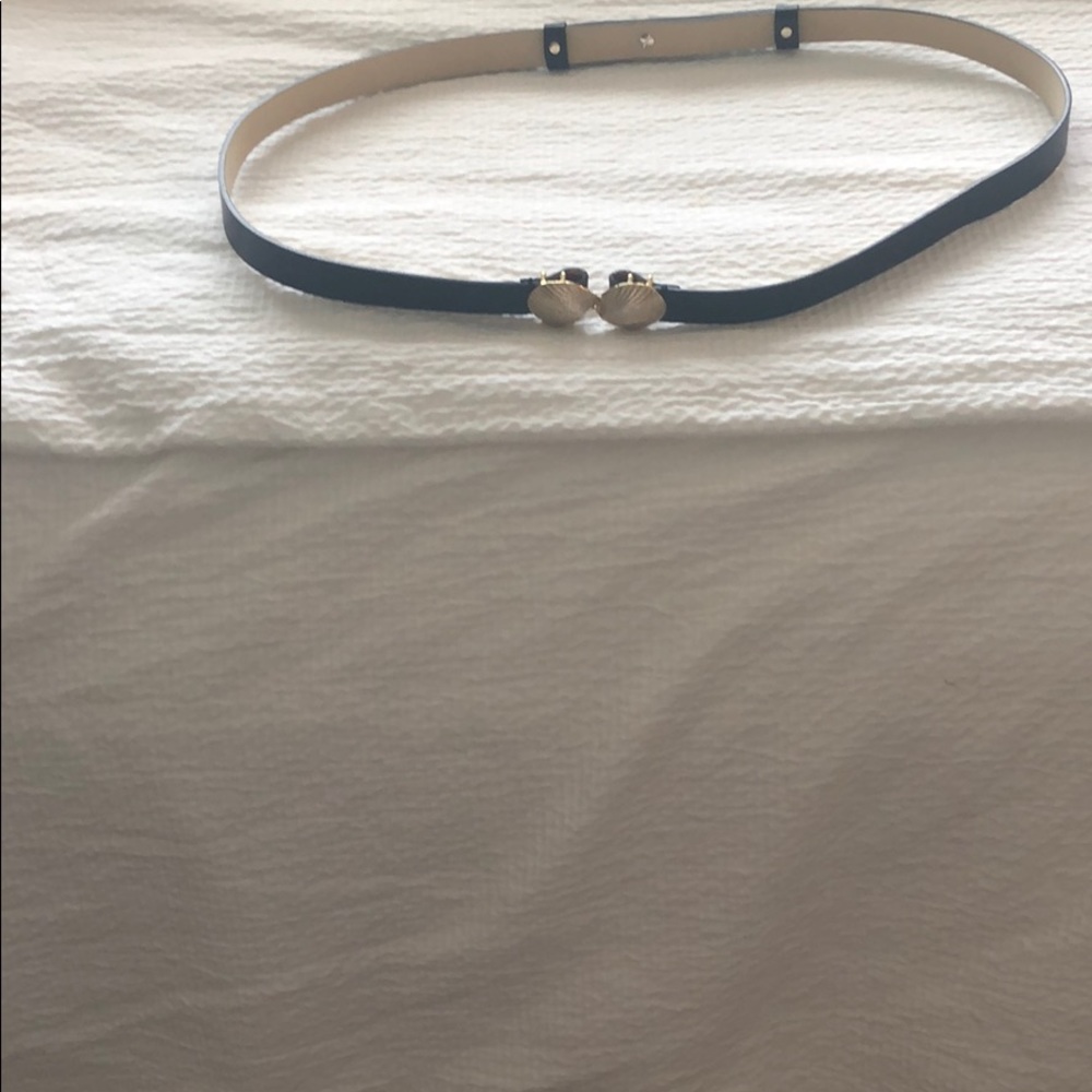 Old school Talbots navy blue shell belt